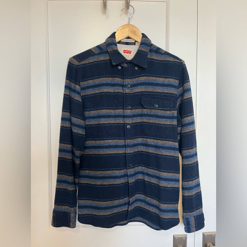 Levi’s wool blend striped button down size small